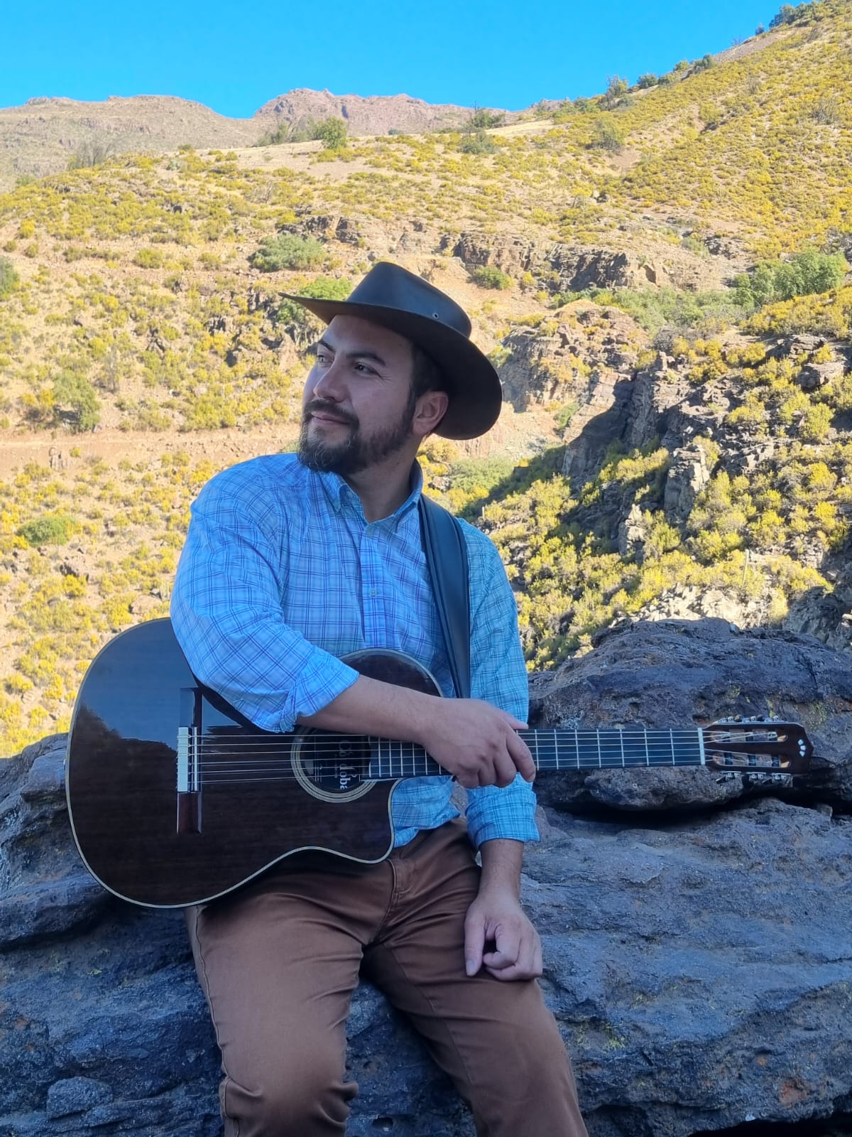 Mauricio Rojas en el paisaje del norte chico